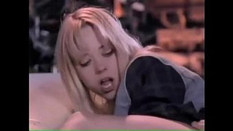 Hobo Couple Enjoys Anal Sex With Kaitlyn Ashley