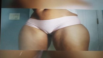 Voluptuous American With A Gap To Remember