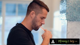 Stepson Gets A Good Morning Fuck From His Stacked Redhead Stepmother Lauren Phillips Before Going To Work.