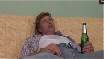 Amateur Teens Get Banged By Older Men In Voluptuous Porn