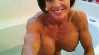 Webcam Show Of Big-Titted Milf'S Steamy Bath Time