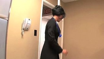 Brunette Doctors Explore Each Other'S Bodies