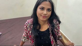 An Indian College Student Gets A Lesson She Will Never Forget From Her Tutor