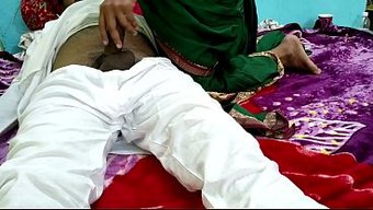 Bhabhi Ashu Got Her Pussy Smashed By A Huge Cock