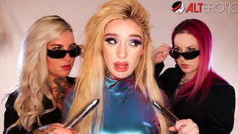 Three Tattooed And Pierced Lesbians Indulge In Sensual Encounter!