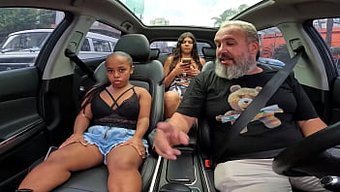 Anâzinha Do Mau'S Street Adventure: A Brazilian Amateur'S Nude Escapade In São Paulo