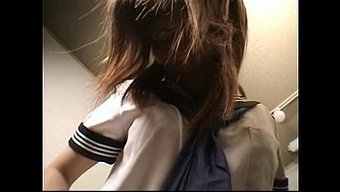 Asian Teen Gets Her Pussy Filled With Cum