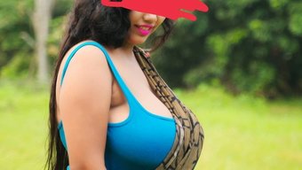 Desi Aunty'S Hairy Nape Gets Doggy Styled In 18+ Video