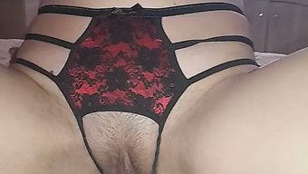 Softcore Stepsister Masturbates And Gets Creampied - 1080p
