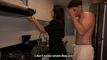 A Young Man Was Lucky To Fuck His Curvy Stepmom With Huge Boobs
