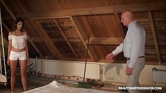 Lucky Guy Gets His Cock Sucked And Fucked By A Hot Babe
