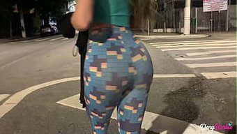 Sexy Mature Woman Seduces Her Admirer At The Gym And Invites Him Over For Anal Sex Without Protection (Amateur)