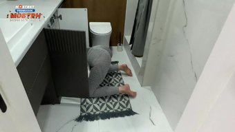 Beautiful Milf In Tight Leggings Getting Some Help With Her Chores.