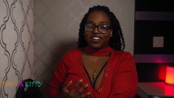 Beautiful Woman With Natural Big Boobs Seduces Her Client To Have Deep And Hard Sex