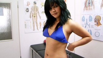 Adorable Teenager Visits The Gynecologist Due To A Scratchy Pussy