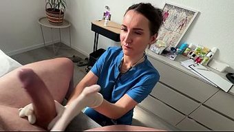A Doctor Made A Massage For A Sexy Patient Eva Keks