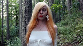 Sultry Roxy'S Sensual, Erotic Non-Nude Slow-Motion Video