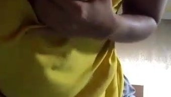 Young Moroccan Girl'S Solo Masturbation Session