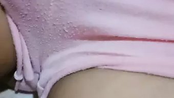 Asian Babe Janda Sings And Shows Off Her Tight Pussy In Steamy Video